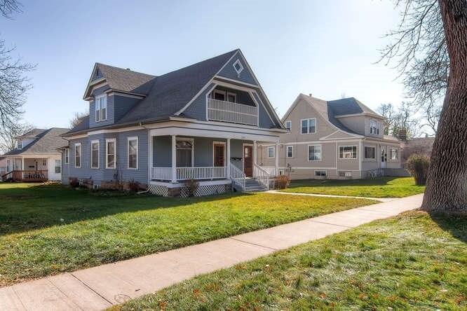 Foto del edificio - 1902 8th Ave