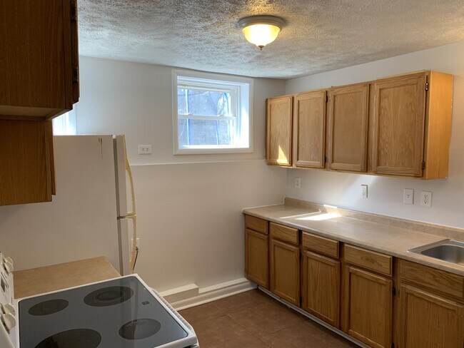 Foto del edificio - 2819 Clinton Rd