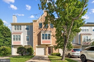 Building Photo - 9632 Hadleigh Ct