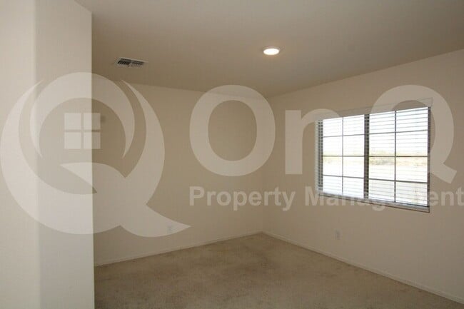 Building Photo - 2537 N Mcdonald Ln