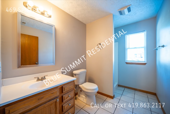 Building Photo - 469 Spicer Street