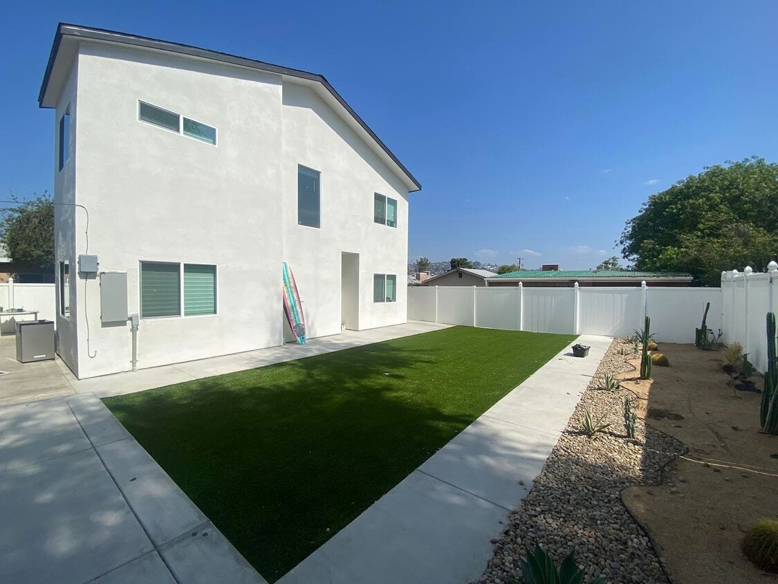 Foto principal - 4BD/2BA with great Yard!