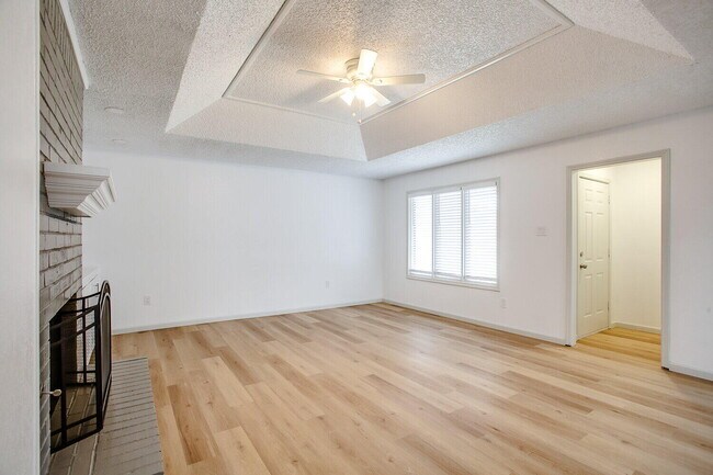 Foto del edificio - 4804 76th St
