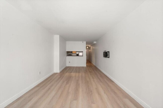 Foto del edificio - 0 bedroom in New York NY 10128