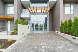 Building Photo - 10828 139a St