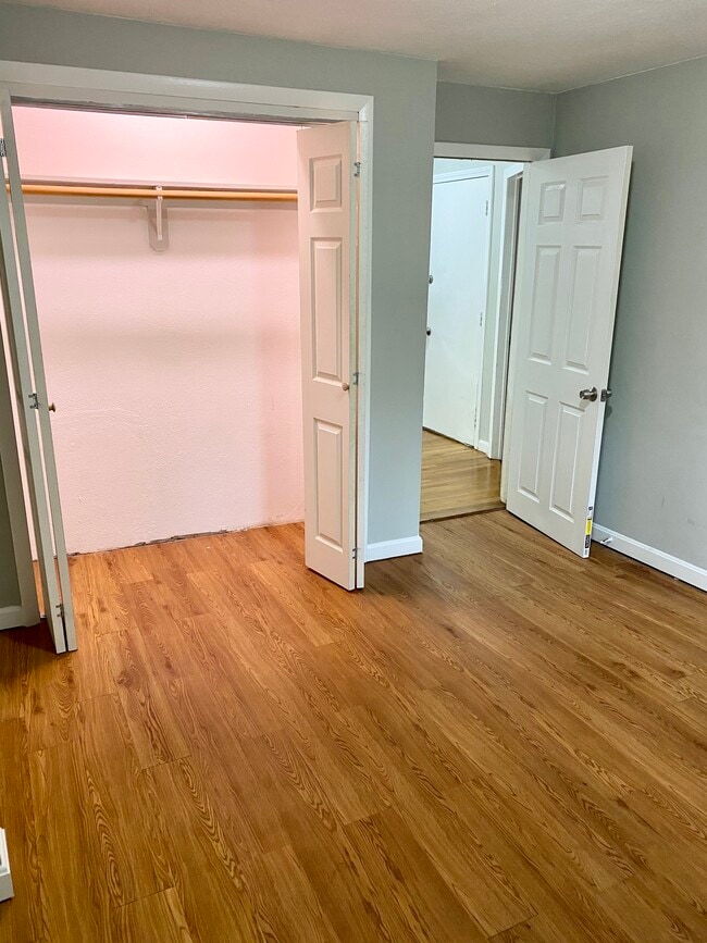 Building Photo - 75 7th St