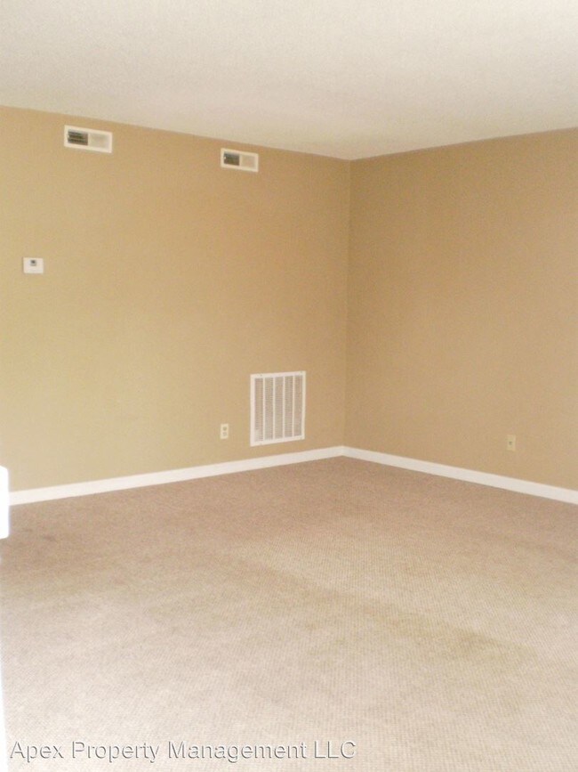 Foto del edificio - 9024 Countryside Ln