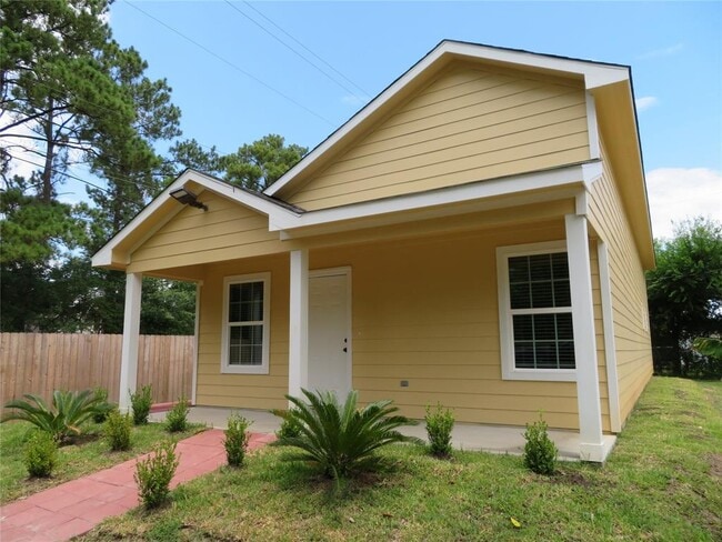 Building Photo - 5403 Farley Dr