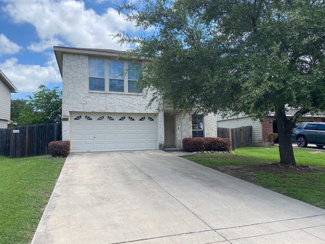 Foto principal - 9061 Clearwood Pth