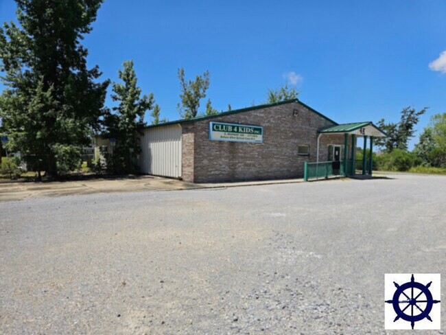 Foto del edificio - 3120 County Rd 390