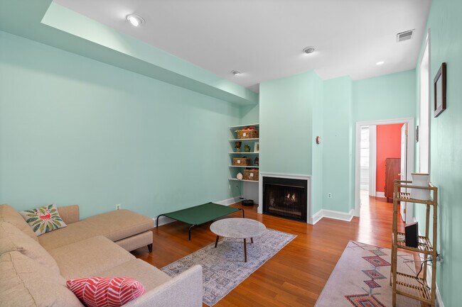 Foto del edificio - 1613 Green St