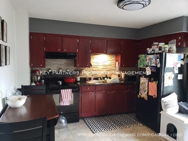 Building Photo - 1214 E Westerfield Pl - CUTE!