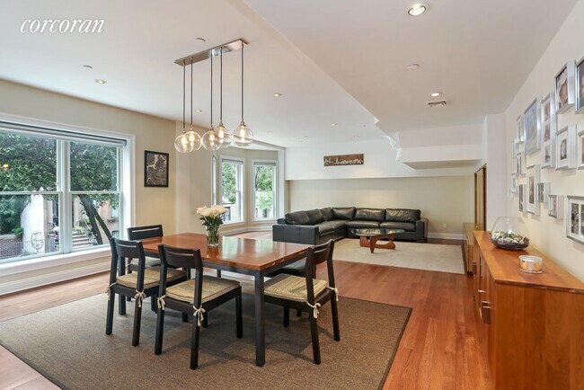 Building Photo - 133 Sterling Pl