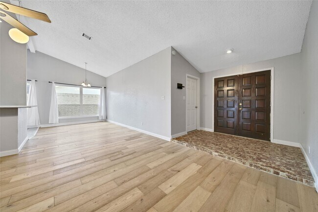 Foto del edificio - 21311 Park Rock Ln