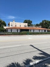 Building Photo - 1101 SW 17th Ave
