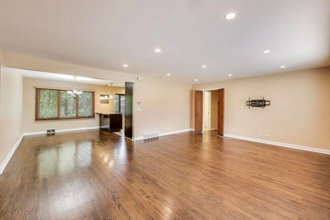 Foto del edificio - 1422 Dorothy Dr