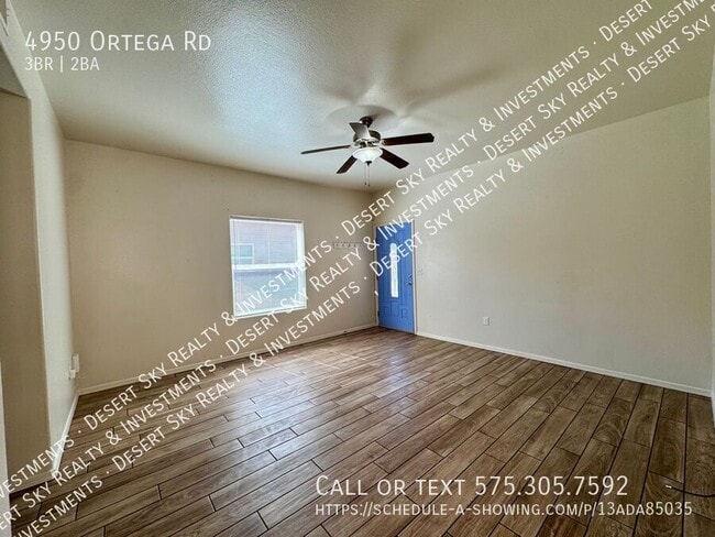 Foto del edificio - 4950 Ortega Rd