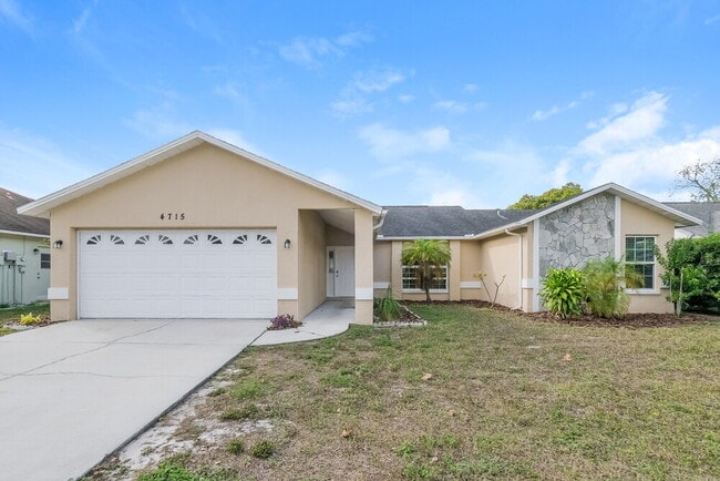 Building Photo - 4715 Whitetail Ln