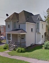 Building Photo - 223 N 11th Ave E