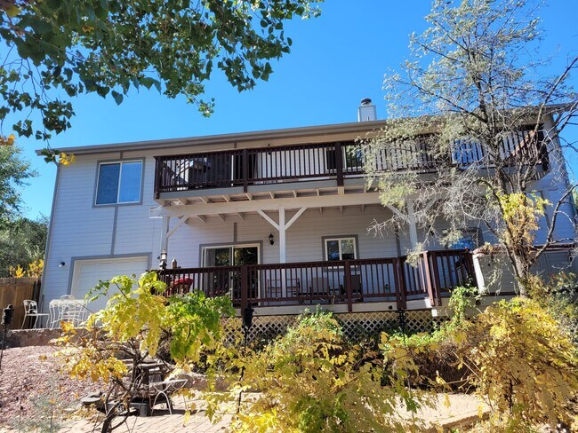 Building Photo - 1501 Eagle Mountain Dr