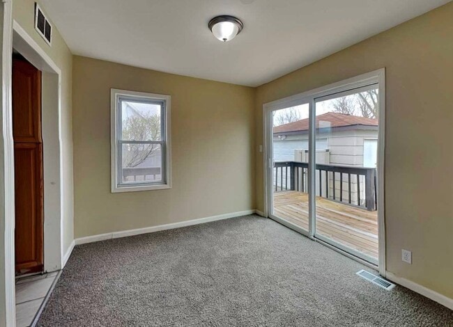 Building Photo - 9308 Nordica Ave