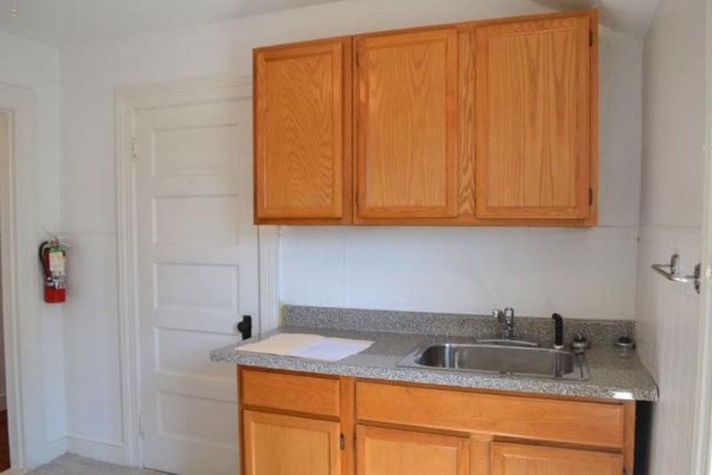 Primary Photo - 115 Waterman Ave