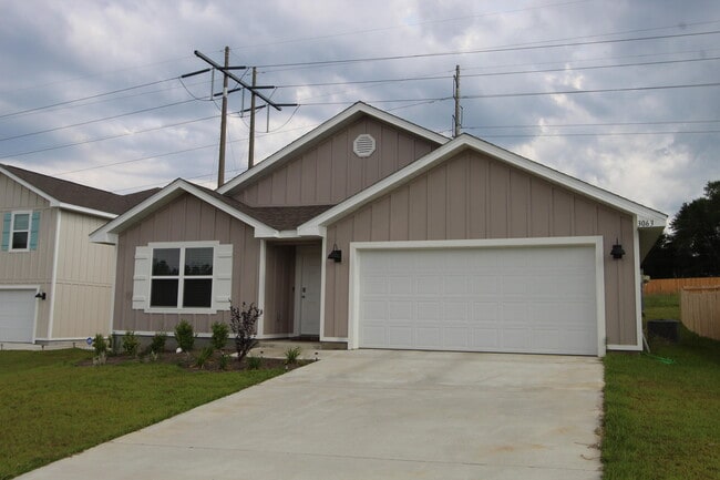 Building Photo - 3063 Jane Ln