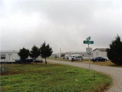 Building Photo - Lone Grove Manufactured Home Community