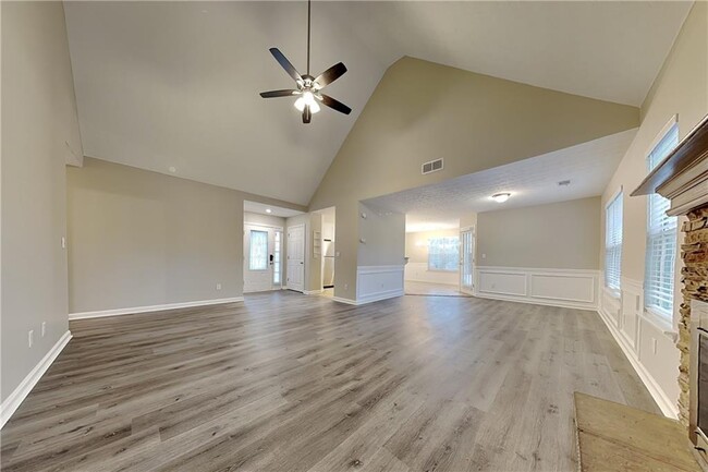 Building Photo - 1280 Waterwood Dr