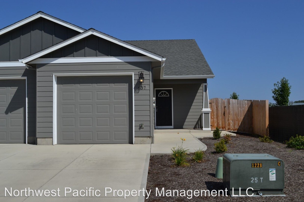 635637 Broad St S, Monmouth, OR 97361 Apartment for Rent in Monmouth