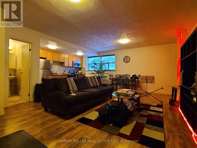 Building Photo - 1751 Victoria Park Ave