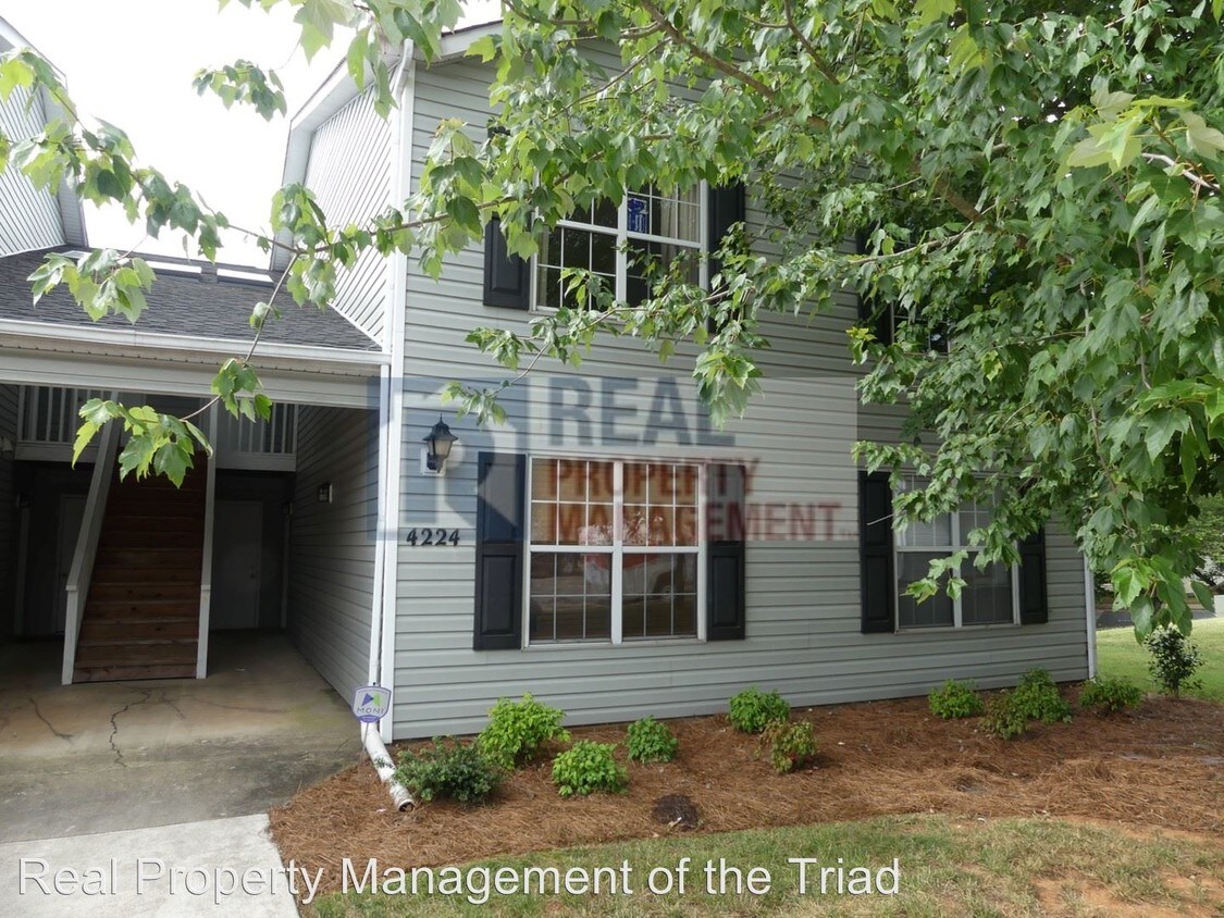 Primary Photo - 2 br, 2 bath House - 4224-A Edith Lane