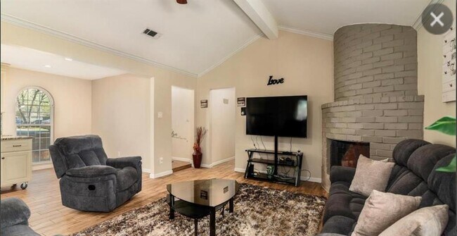 Foto del edificio - 3227 Chaparral Way