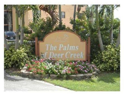 Foto del edificio - 2400 Deer Creek Country Club Blvd