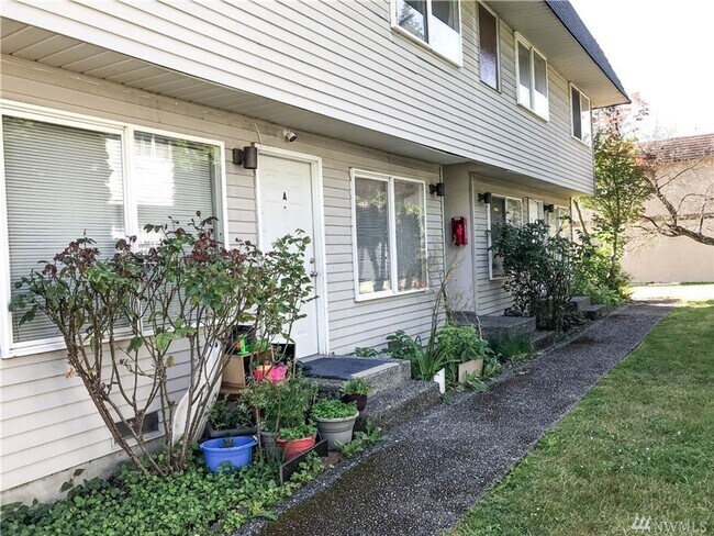 Foto del edificio - Beautiful ground floor unit in Lynnwood 4-plex