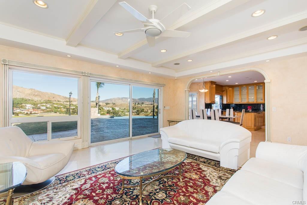 Foto principal - 18301 Hampton Ct
