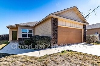 Building Photo - 3022 Del Mar Way