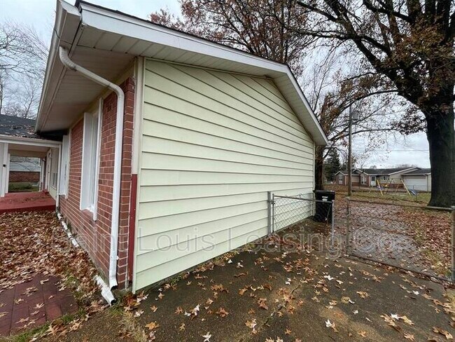 Foto del edificio - 7 Darwin Ct