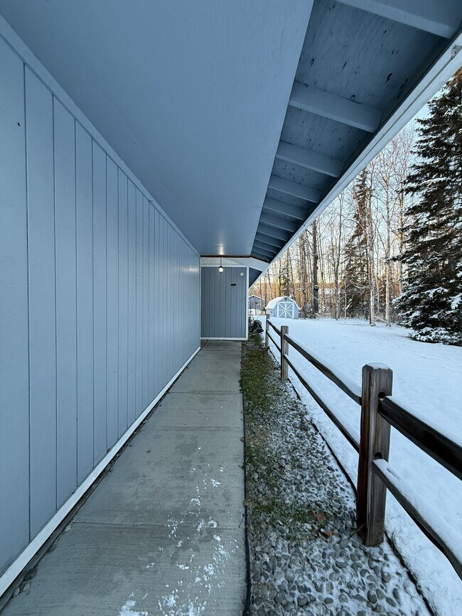 Foto del edificio - 6380 S Settlers Bay Dr