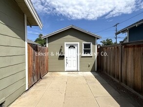 Building Photo - 3716 Orange Ave