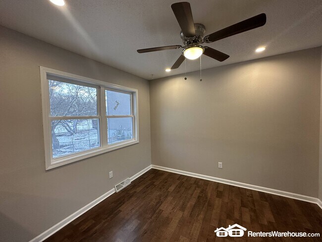 Foto del edificio - 4926 Madison Ave