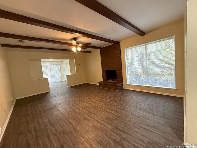 Building Photo - 10104 Ironside Dr