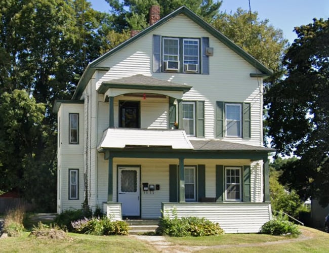 Building Photo - 156 Grove St
