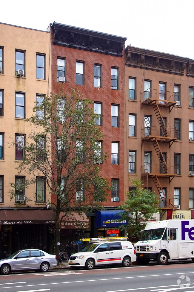 Foto del edificio - 1592 York Ave