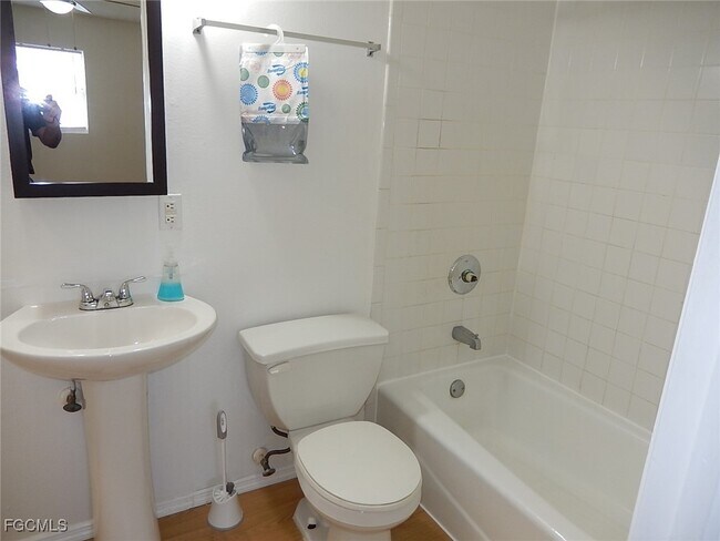 Foto del edificio - 3309 2nd St SW