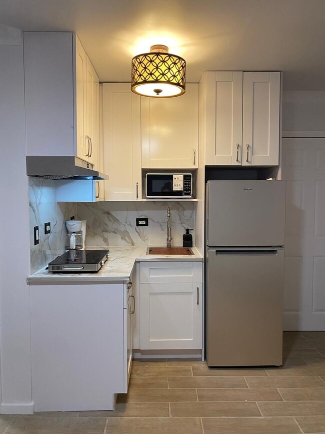 Building Photo - 2430 NW 102nd Ter