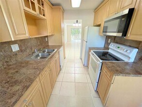 Building Photo - 8450 Lagos De Campo Blvd