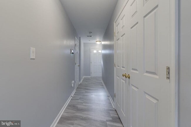 Building Photo - 1306 Sutler Terrace