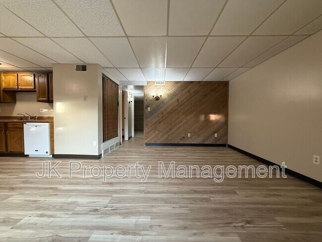 Foto del edificio - 3208 11th Ave S