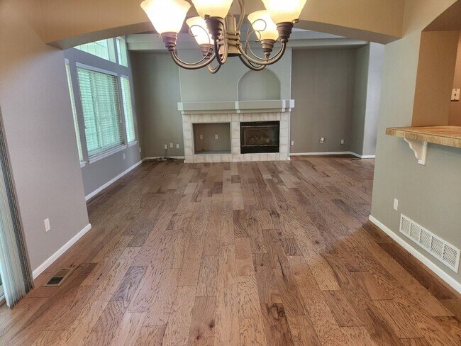 Building Photo - 2708 Big Horn Cir